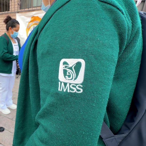 Trabajadores del IMSS Coahuila Instalan Plantón en Saltillo